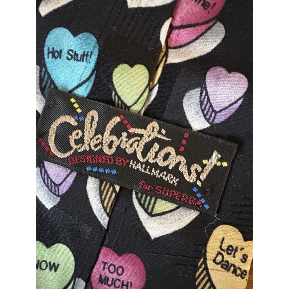 Men's Necktie Lot Of‎ 4 Tabasco, Candy Hearts, Stamps & Footballs All Over Print - Picture 16 of 16